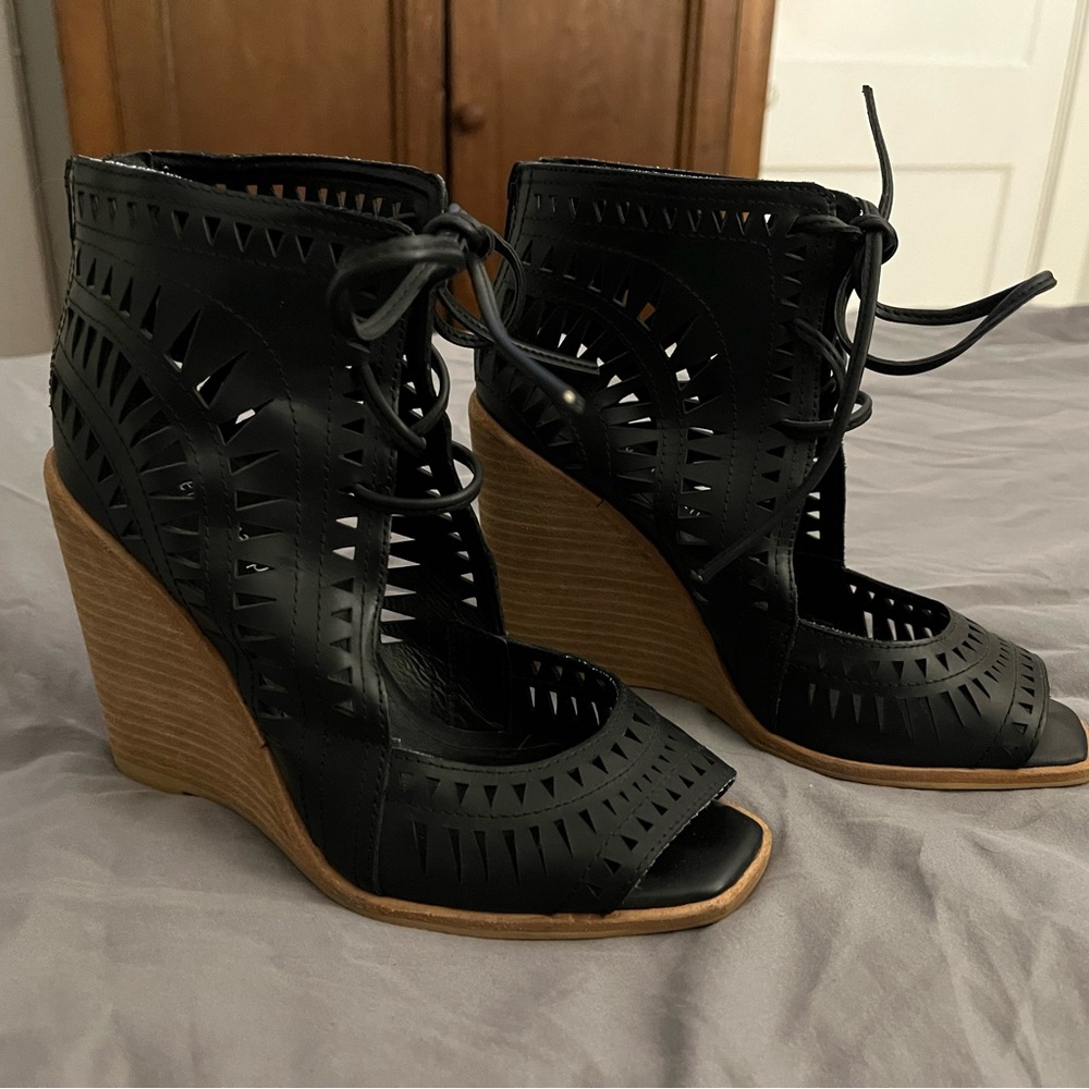 Jeffrey Campbell Black and Tan Cutout Wedges